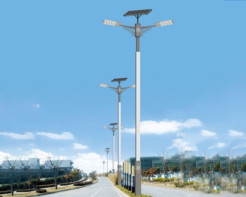 1742827475242030.jpg 玛曲太阳能路灯.jpg