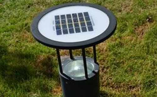 别墅庭院氛围营造：玛曲草坪灯选型与布光技巧