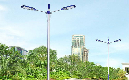 10月玛曲太阳能路灯安装优选专业服务商